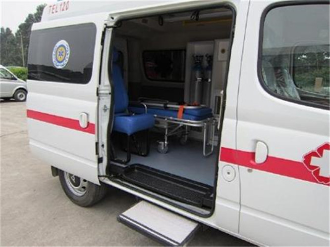 上街救护车出租服务案例7