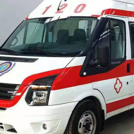 上街非急救护送病人转院租赁救护车的优缺点对比